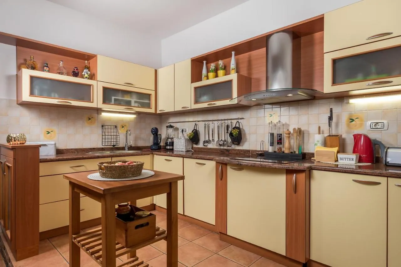 Apartment Hanna Rijeka