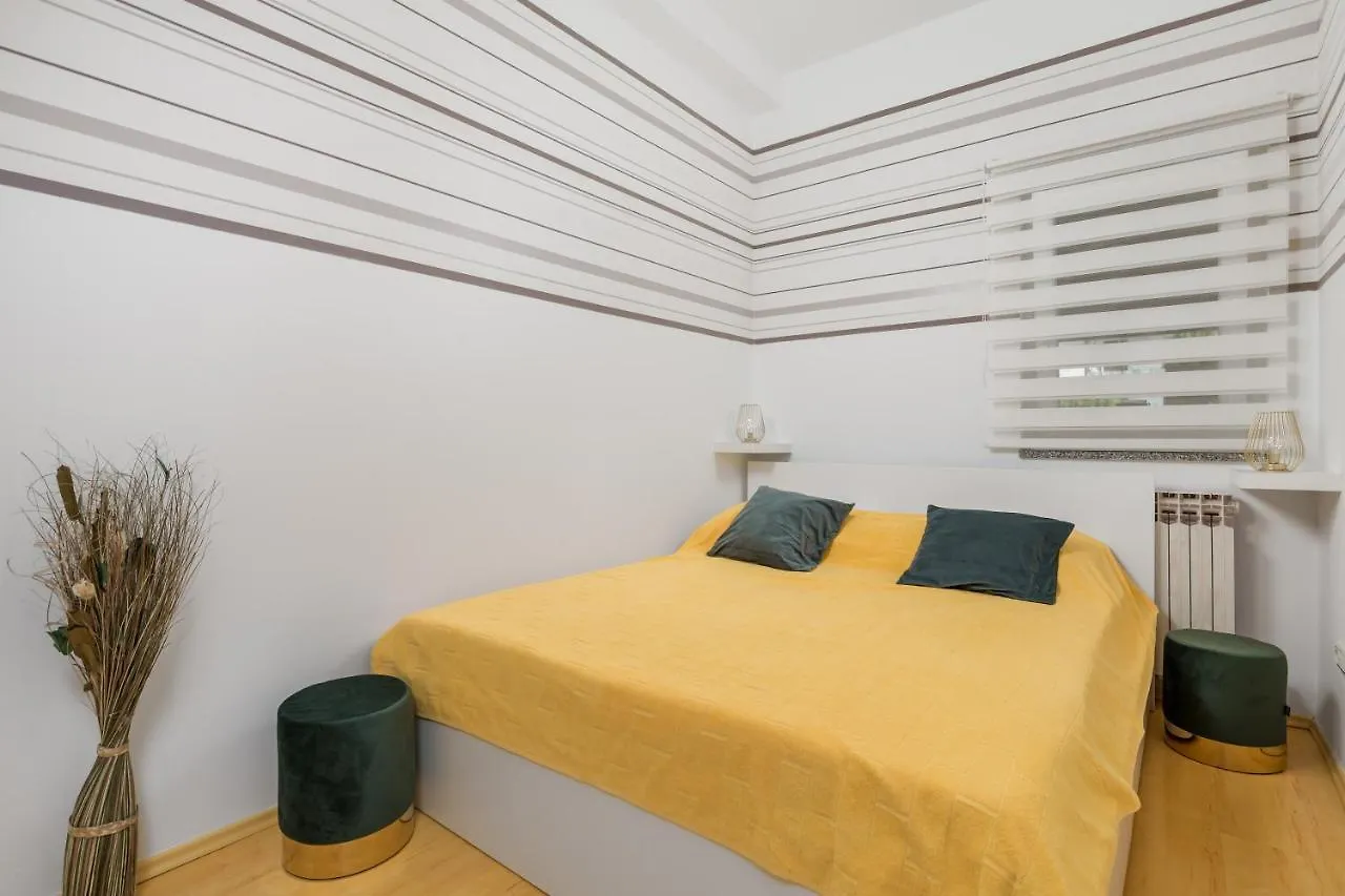 Apartment Hanna Rijeka 0*,  Croatia